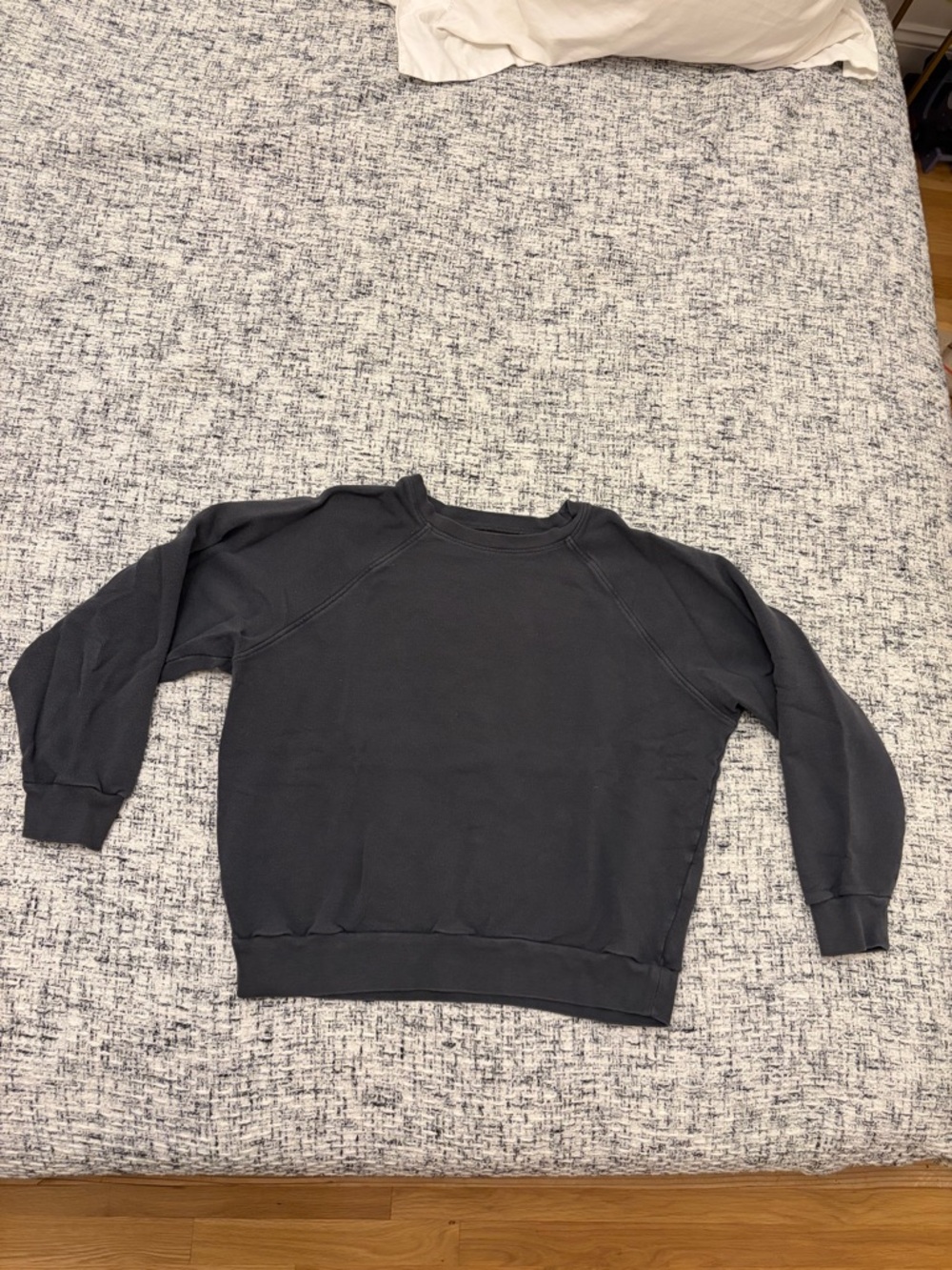 Reformation Women's Crewneck Sweater - Charcoal